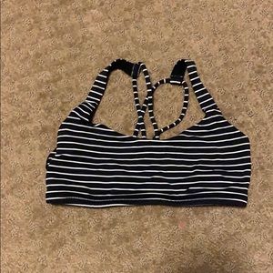 Lululemon sports bra
